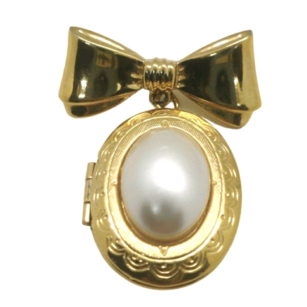 Victorian Revival dangling locket brooch - Picture 1 of 7